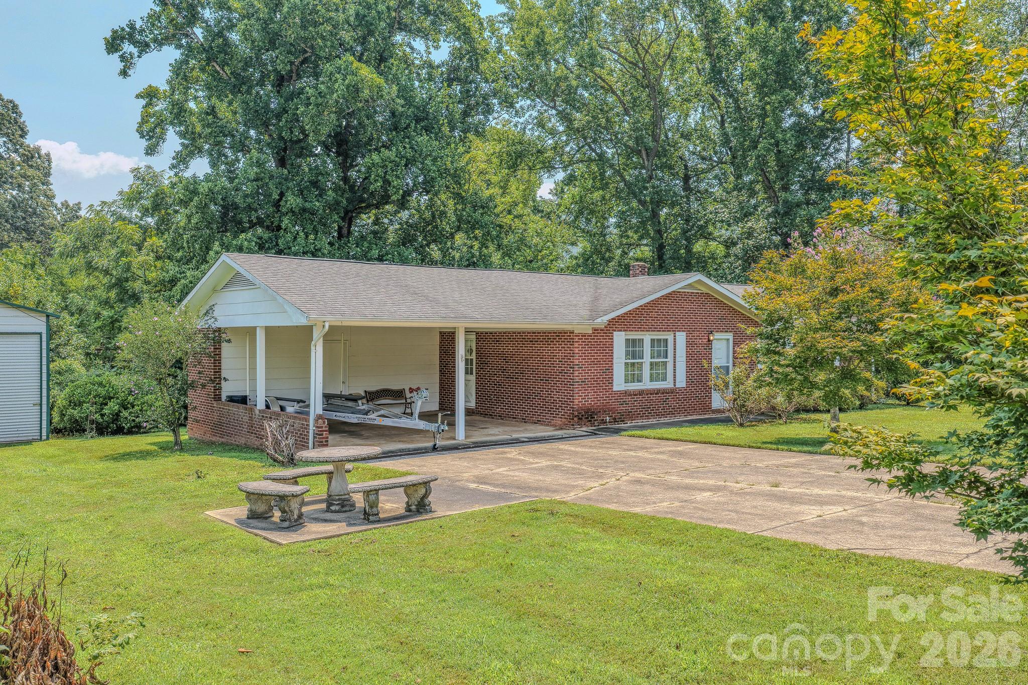 Residential in Morganton