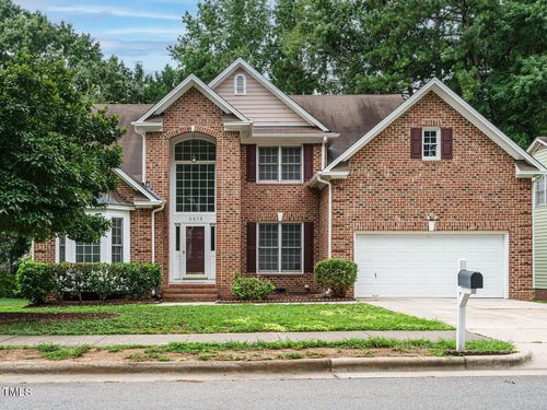 3212 Loyal Ln, Raleigh, NC, 27615-4029 | Card Image