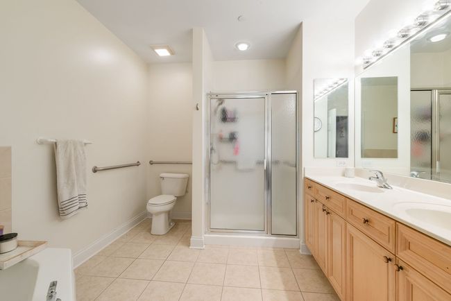 APT-102 - 620 Mchenry Rd, Condo with 2 bedrooms, 2 bathrooms and 1 parking in Wheeling IL | Image 14