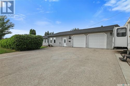 255 Hawkes St, Balgonie, SK, S0G | Card Image
