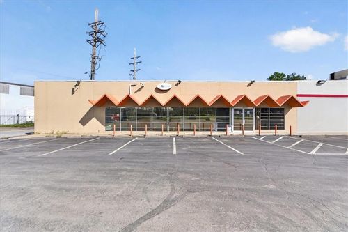 7800 Winner Rd, Kansas City, MO, 64125-1345 | Card Image