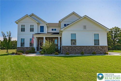 1069 Mariwill Dr, QUAKERTOWN, PA, 18951-5066 | Card Image