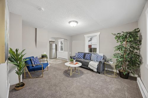 407 19 1/2 Avenue N, Saint Cloud, MN, 56303 | Card Image