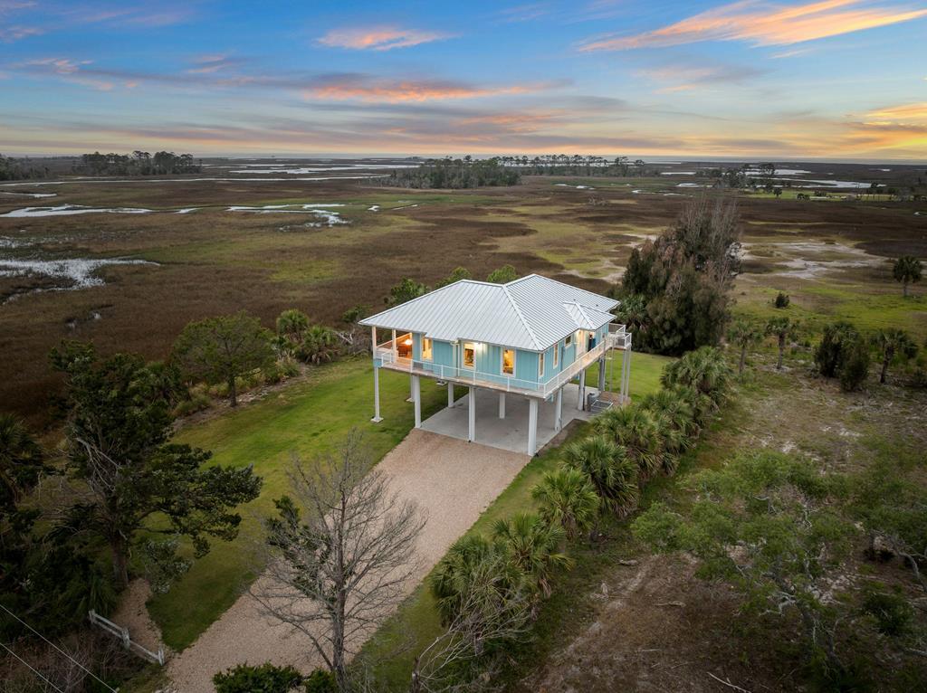 Residential in Steinhatchee