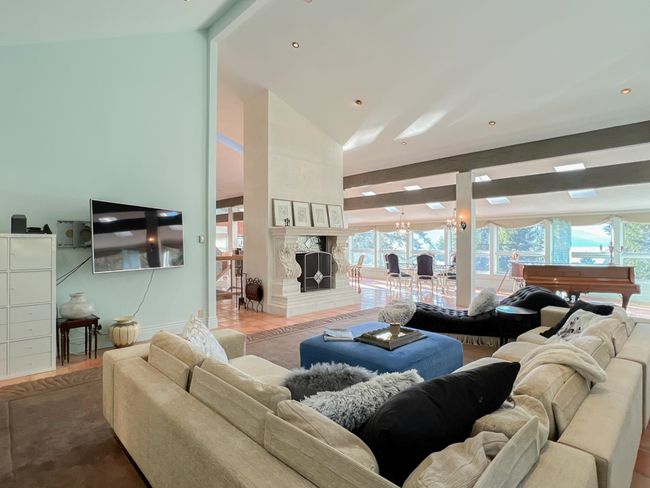 15 Oceanview Road, House other with 4 bedrooms, 2 bathrooms and 5 parking in West Vancouver BC | Image 1