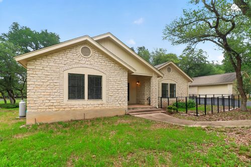 128 Mockingbird Ln, Georgetown, TX, 78633-9577 | Card Image
