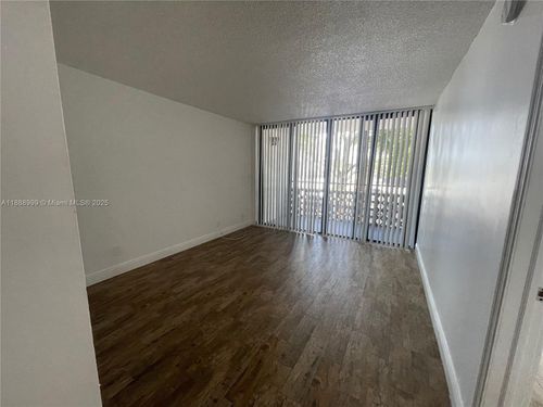 apt-4106-4222 Inverrary Blvd, Lauderhill, FL, 33319-4147 | Card Image