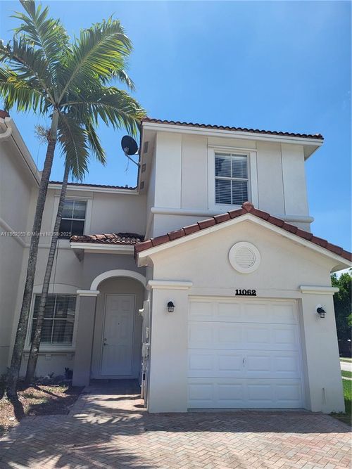 11062-11062 Sw 246th St, Homestead, FL, 33032-4691 | Card Image