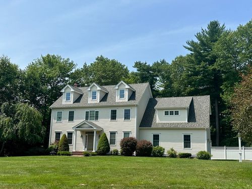 20 Laurelwood Dr, Norwell, MA, 02061-1043 | Card Image