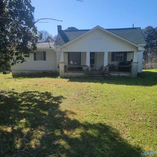 2003 Yellow Leaf Rd, Clanton, AL, 35045-2137 | Card Image