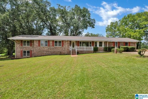 301 W Ridgewood Rd, Jasper, AL, 35504-7013 | Card Image