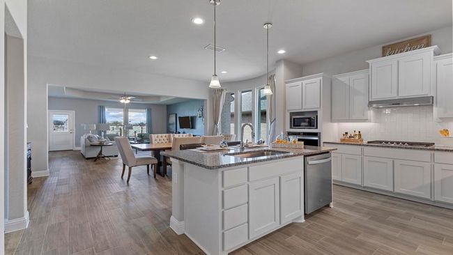 8708 Tailwood Ln, House other with 4 bedrooms, 2 bathrooms and null parking in Justin TX | Image 5