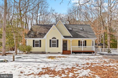 111 S Newport Way, DAGSBORO, DE, 19939-9220 | Card Image