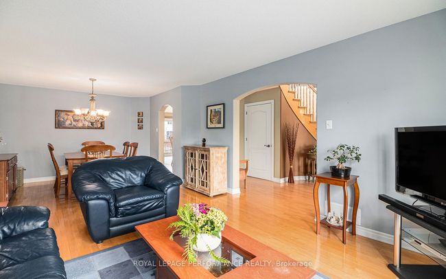 24 La Citadelle St, House other with 4 bedrooms, 3 bathrooms and 4 parking in Embrun ON | Image 13