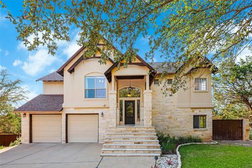 700 Augusta Cir N, Lago Vista, TX, 78645-8701 | Card Image