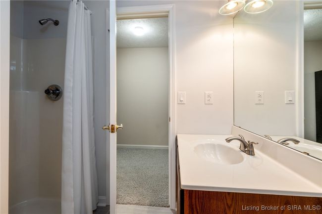 12615 Highway 31 N, Home with 4 bedrooms, 4 bathrooms and null parking in Memphis IN | Image 59