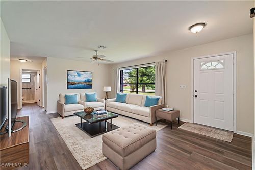 2198 55th St Sw, NAPLES, FL, 34116-5516 | Card Image