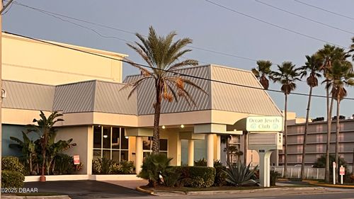 419-935 S Atlantic Ave, DAYTONA BEACH, FL, 32118-4762 | Card Image