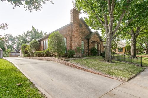 3208 Channing Lane, Bedford, TX, 76021 | Card Image