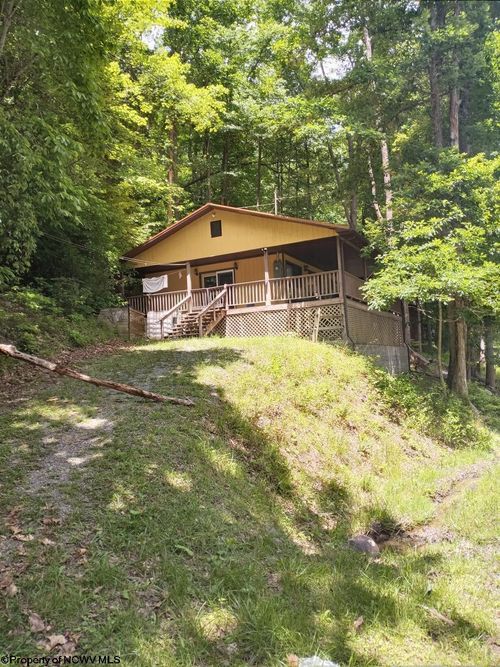749 Middlefork River Campground Road, Buckhannon, WV, 26201 | Card Image