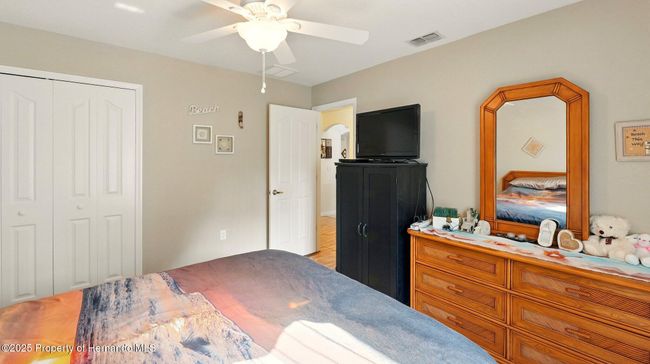 15348 Glossy Ibis Rd, House other with 3 bedrooms, 2 bathrooms and null parking in WEEKI WACHEE FL | Image 25