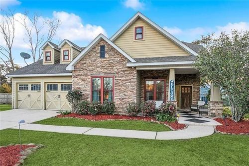 17198 Bridle Path, Hammond, LA, 70403-4780 | Card Image