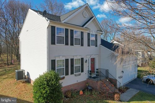 617 Talisman Dr, MARTINSBURG, WV, 25403-7354 | Card Image