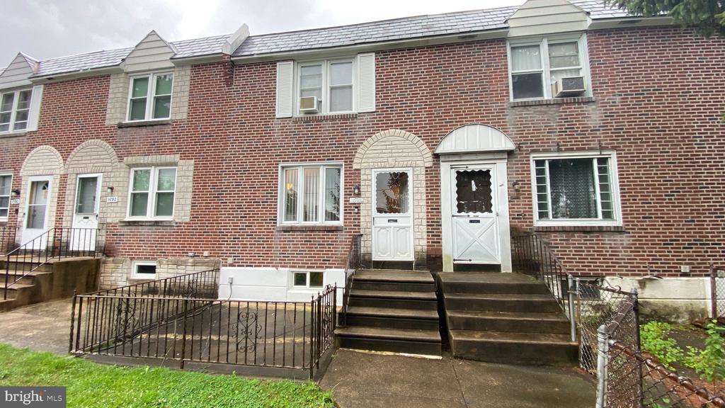 Hopkins Ave, Glenolden, PA 19036
