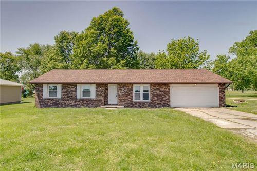 507 Walnut Street, Hillsboro, IL, 62049 | Card Image