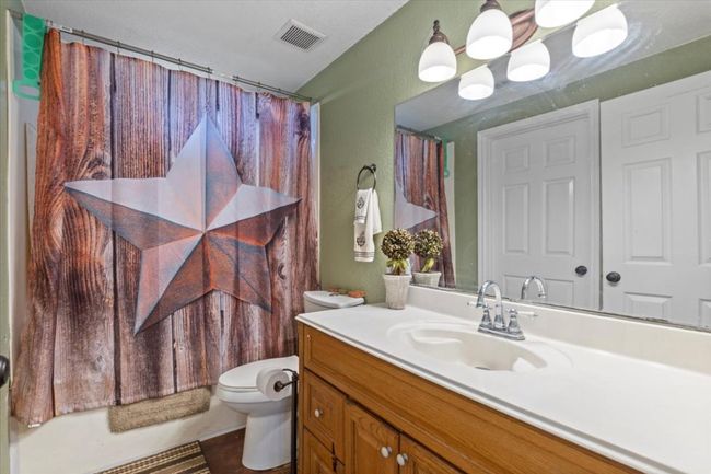 7406 Nez Perce Trce, House other with 3 bedrooms, 2 bathrooms and 4 parking in Manor TX | Image 9