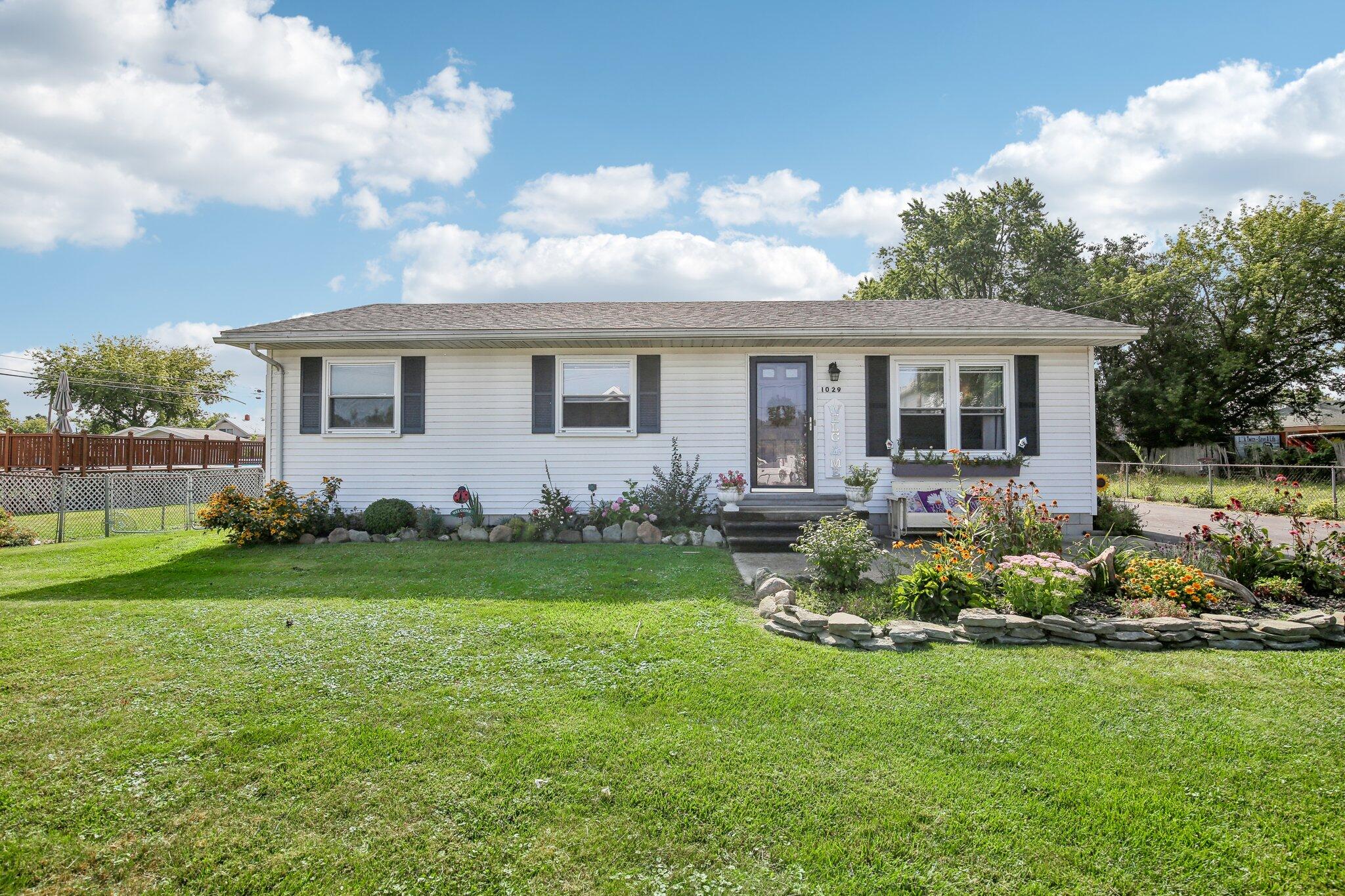 Bashaw St, Monroe, MI 48161