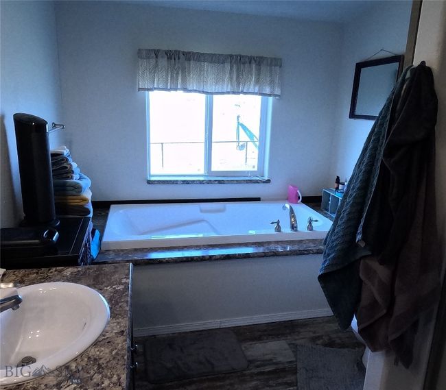 281 Snowcrest Trl, House other with 3 bedrooms, 2 bathrooms and null parking in Dillon MT | Image 14