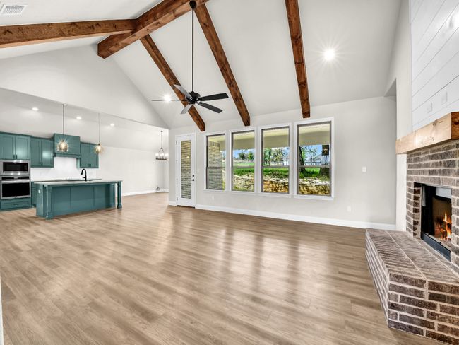 10008 Valley Oak Ct, House other with 4 bedrooms, 2 bathrooms and null parking in Springtown TX | Image 5