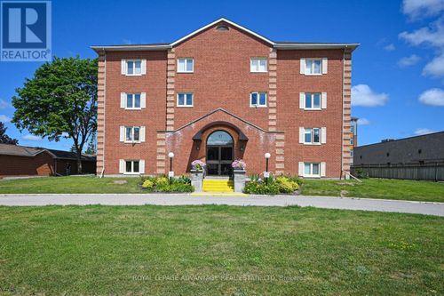 401-10 Armstrong Dr, Smiths Falls, ON, K7A5H8 | Card Image