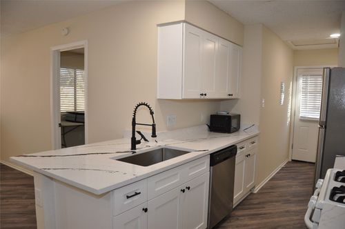 apt-a-804 Osage Dr, Leander, TX, 78641-3934 | Card Image