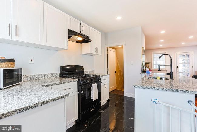 15 S Rigby Ave, Home with 3 bedrooms, 1 bathrooms and null parking in LANSDOWNE PA | Image 10
