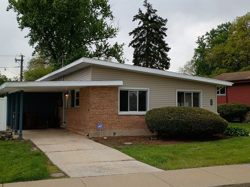 115 Algonquin St, Park Forest, IL, 60466-1424 | Card Image