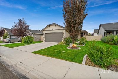 16791 N Cornwallis Way, House other with 3 bedrooms, 2 bathrooms and 2 parking in Nampa ID | Image 2