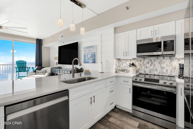 UNIT-1402 - 9900 S Thomas Dr, Condo with 1 bedrooms, 2 bathrooms and null parking in Panama City Beach FL | Image 22