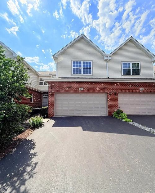 541 Goodwin Dr, Bolingbrook, IL, 60440-2079 | Card Image