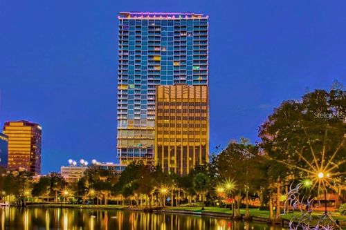 8a-150 E Robinson St, ORLANDO, FL, 32801-1695 | Card Image