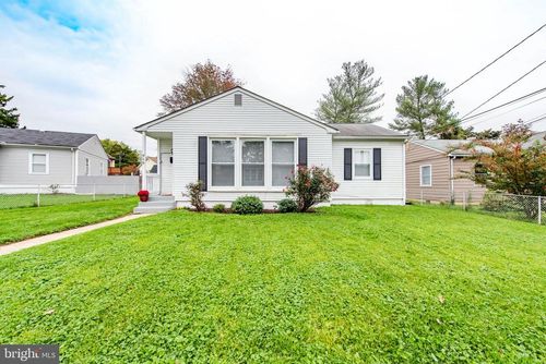 919 Carroll Ave, LAUREL, MD, 20707-3503 | Card Image