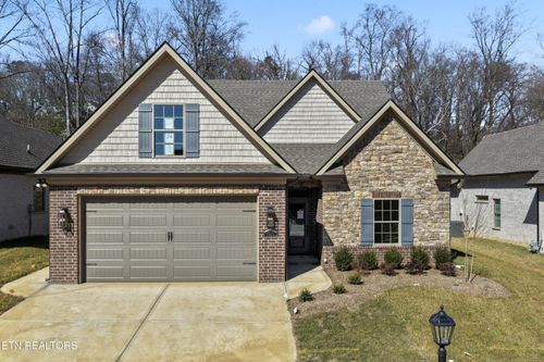 1125 Chardonnay Ln, Knoxville, TN, 37932-3816 | Card Image