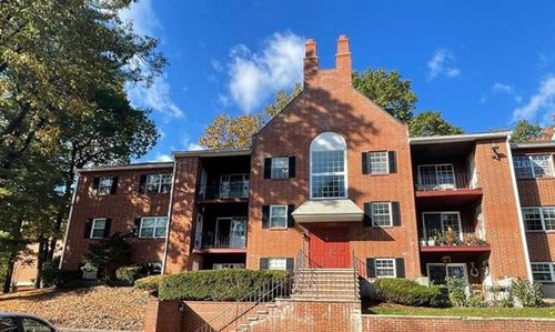 apt-11-5 Louisburg Sq, Nashua, NH, 03060-6813 | Card Image