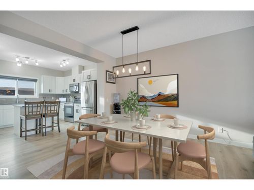 8021 Orchards Green Sw, Edmonton, AB, T6X2L5 | Card Image