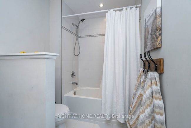 172 Birkhall Pl, House other with 4 bedrooms, 4 bathrooms and 2 parking in Barrie ON | Image 25