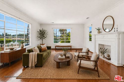 2919 Maxwell Street, Los Angeles, CA, 90027 | Card Image
