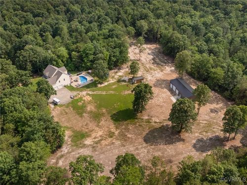 7750 Cooks Mill Ter, Lanexa, VA, 23089-5086 | Card Image