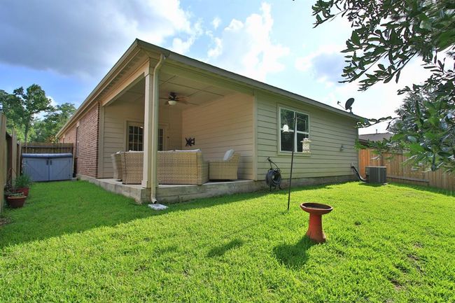 7551 Fettle Ln, House other with 3 bedrooms, 2 bathrooms and 2 parking in Conroe TX | Image 36
