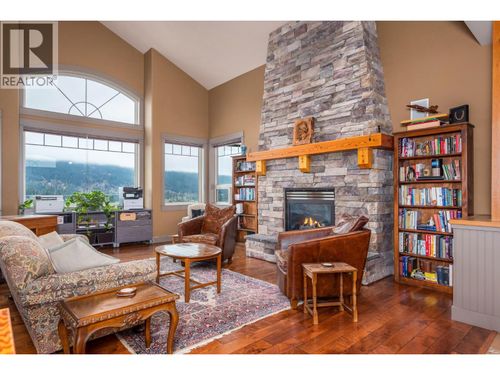 1460 Copper Mountain Crt, Vernon, BC, V1B3Y7 | Card Image